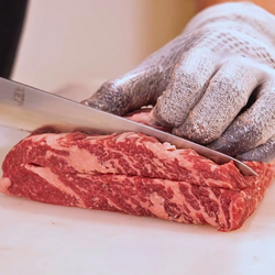 怎麼切最嫩？學會「逆紋切」這招，在家也能煮出大廚級口感！